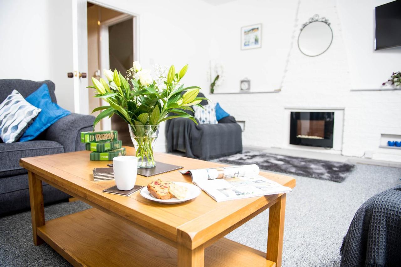 Awel Taf- Central Cottage Ideal For Families, With Parking Сент-Кліарз Екстер'єр фото